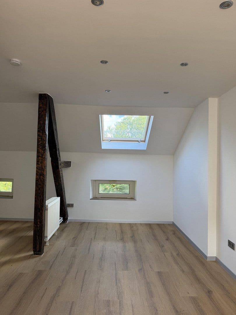Pronájem bytu 2+1 45 m², Wormser Straße 3, Grünstadt, Porýní-Falc Pronájem bytu 2+1 45 m², Wormser Straße 3, Grünstadt, Porýní-Falc
