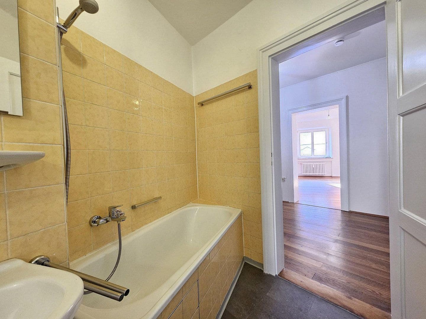 Pronájem bytu 2+1 70 m², Franziskaner Straße 3, München, Bavorsko Pronájem bytu 2+1 70 m², Franziskaner Straße 3, München, Bavorsko