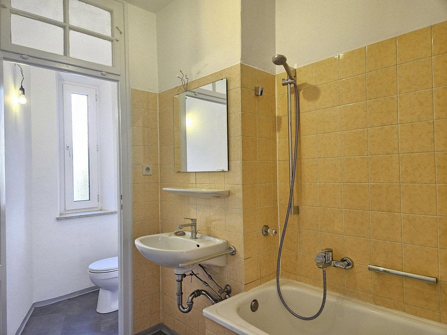 Pronájem bytu 2+1 70 m², Franziskaner Straße 3, München, Bavorsko Pronájem bytu 2+1 70 m², Franziskaner Straße 3, München, Bavorsko