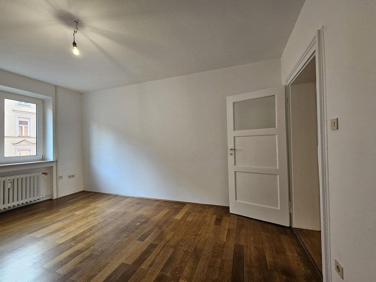 Pronájem bytu 2+1 70 m², Franziskaner Straße 3, München, Bavorsko Pronájem bytu 2+1 70 m², Franziskaner Straße 3, München, Bavorsko