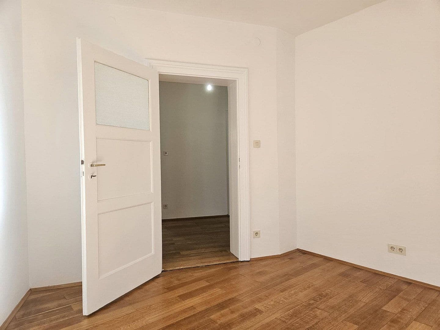Pronájem bytu 2+1 70 m², Franziskaner Straße 3, München, Bavorsko Pronájem bytu 2+1 70 m², Franziskaner Straße 3, München, Bavorsko