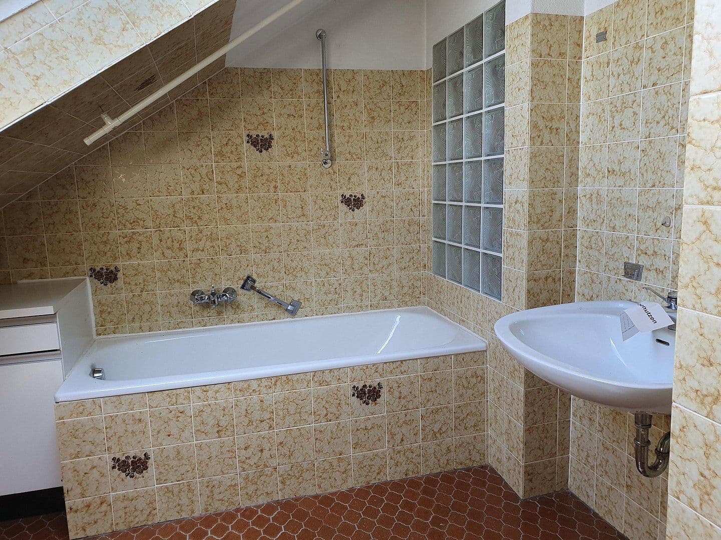 Prodej domu 216 m², pozemek 676 m², Landgraben 34, Bad Wimpfen, Bádensko-Württembersko Prodej domu 216 m², pozemek 676 m², Landgraben 34, Bad Wimpfen, Bádensko-Württembersko