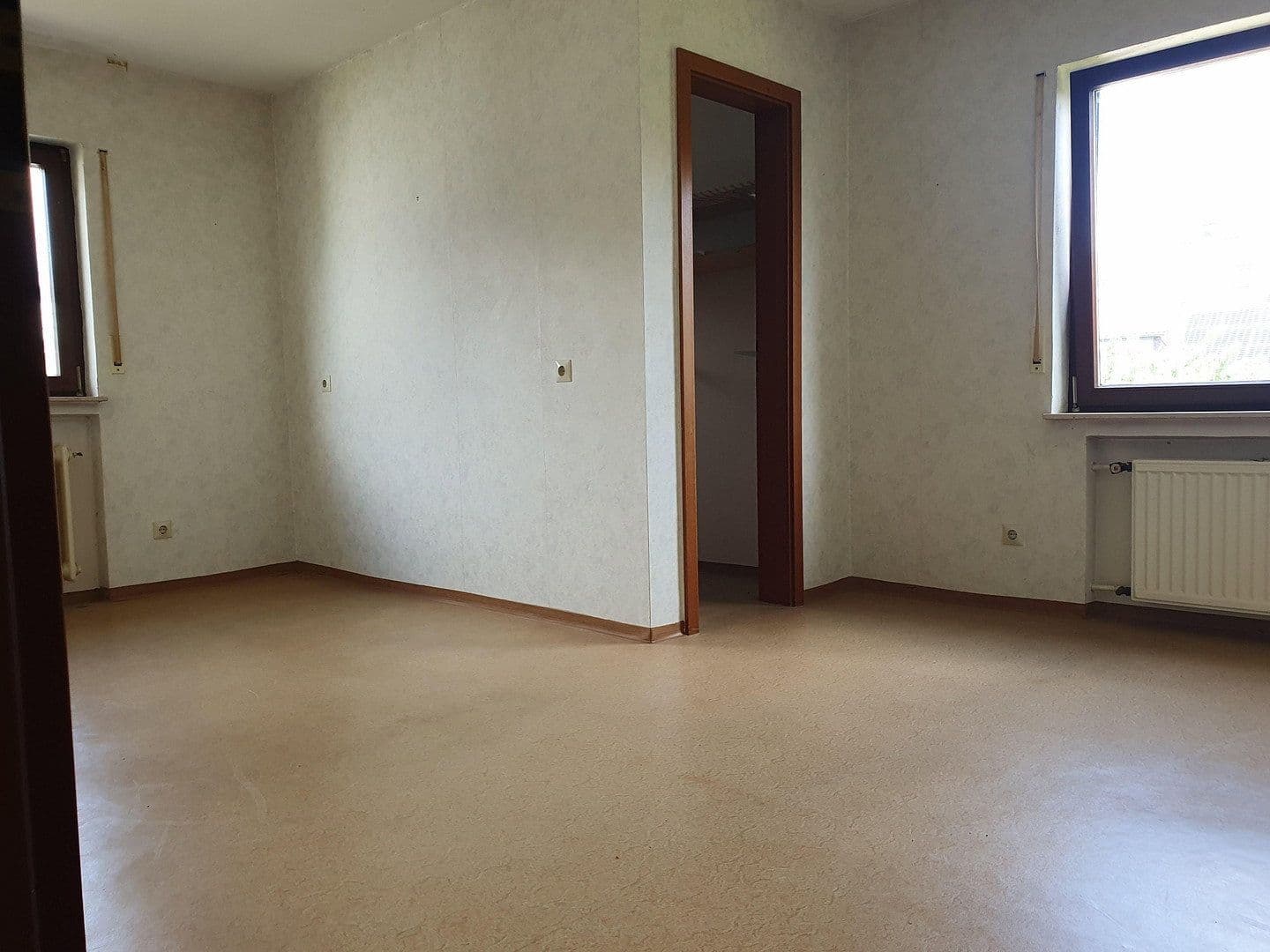 Prodej domu 216 m², pozemek 676 m², Landgraben 34, Bad Wimpfen, Bádensko-Württembersko Prodej domu 216 m², pozemek 676 m², Landgraben 34, Bad Wimpfen, Bádensko-Württembersko