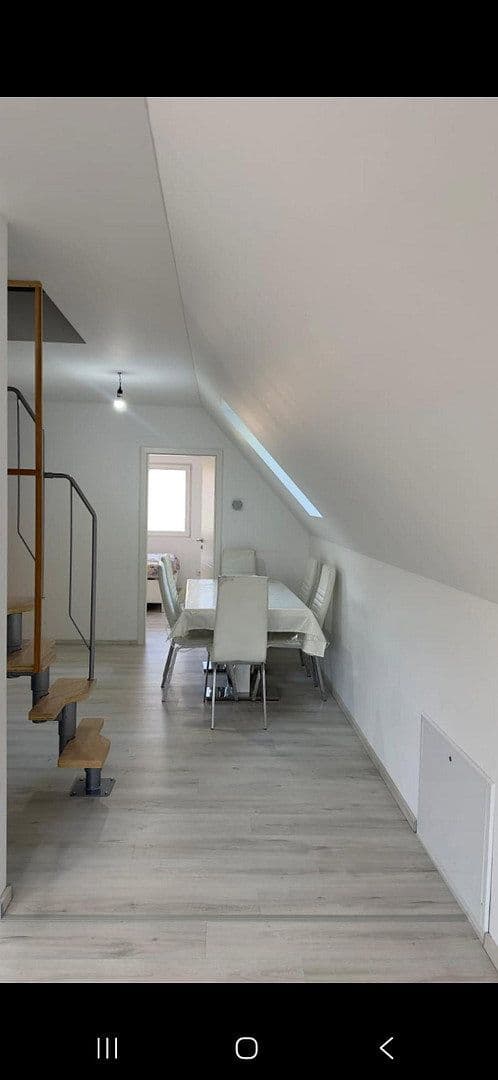 Pronájem bytu 4+1 90 m², Nürnberg, Bavorsko Pronájem bytu 4+1 90 m², Nürnberg, Bavorsko