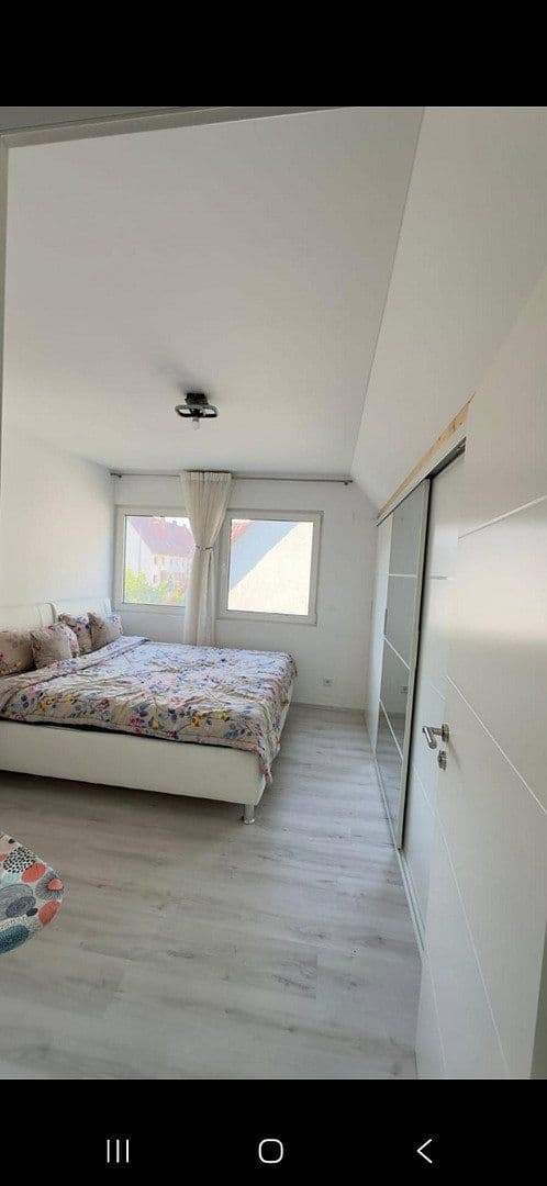 Pronájem bytu 4+1 90 m², Nürnberg, Bavorsko Pronájem bytu 4+1 90 m², Nürnberg, Bavorsko