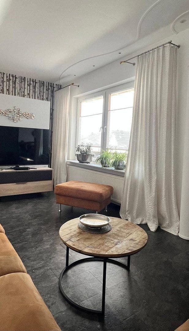 Prodej domu 260 m², pozemek 488 m², Mainhausen, Hessen Prodej domu 260 m², pozemek 488 m², Mainhausen, Hessen