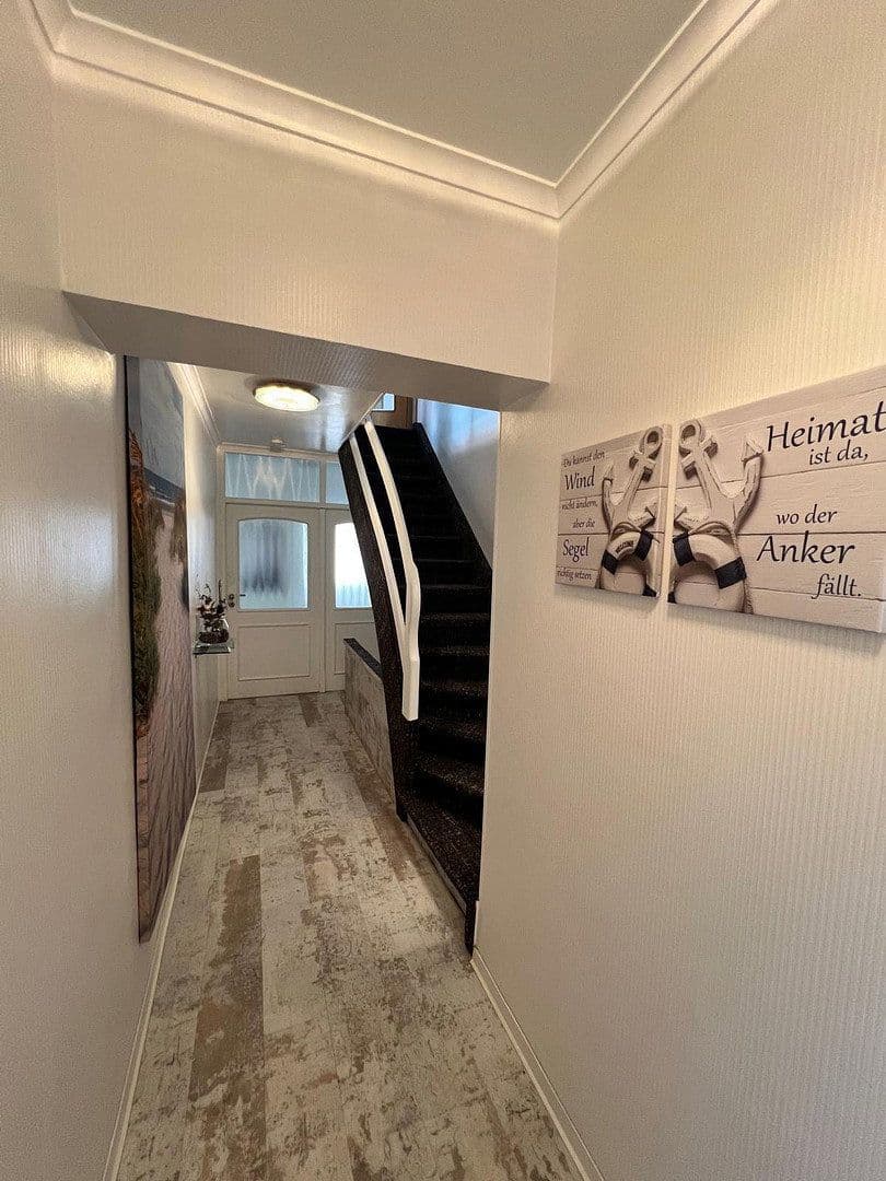 Prodej domu 260 m², pozemek 488 m², Mainhausen, Hessen Prodej domu 260 m², pozemek 488 m², Mainhausen, Hessen