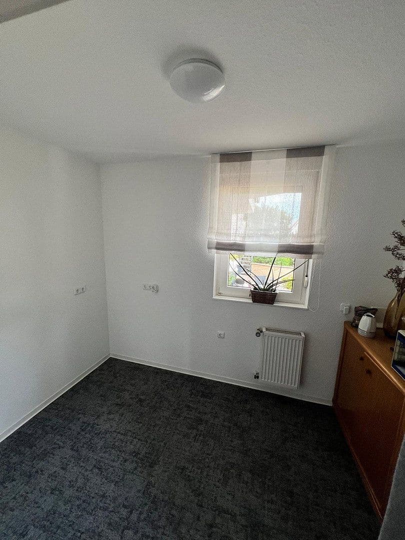 Prodej domu 260 m², pozemek 488 m², Mainhausen, Hessen Prodej domu 260 m², pozemek 488 m², Mainhausen, Hessen