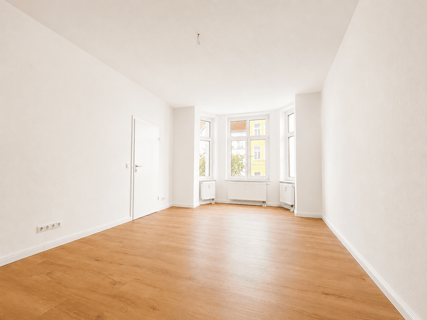 Pronájem bytu 3+1 78 m², Friesenstraße 57, Magdeburg, Sasko-Anhaltsko Pronájem bytu 3+1 78 m², Friesenstraße 57, Magdeburg, Sasko-Anhaltsko