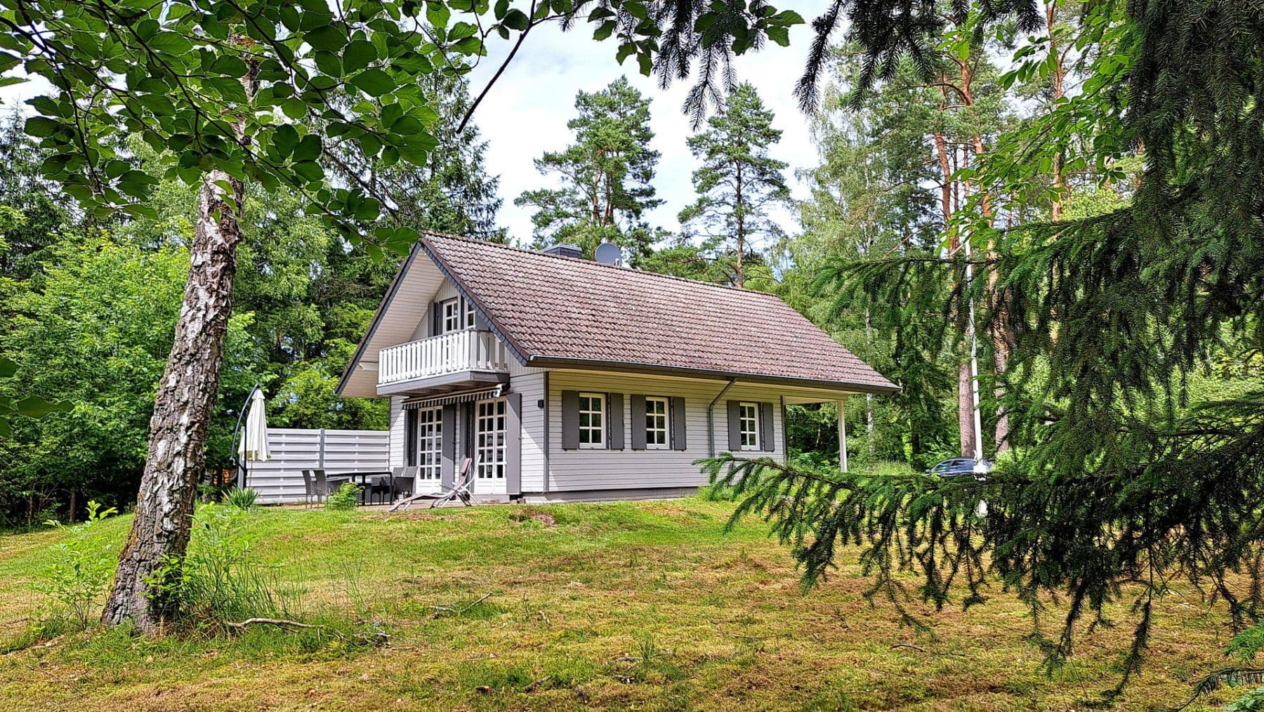 Prodej domu 106 m², pozemek 4.660 m², Bardowick, Dolní Sasko Prodej domu 106 m², pozemek 4.660 m², Bardowick, Dolní Sasko