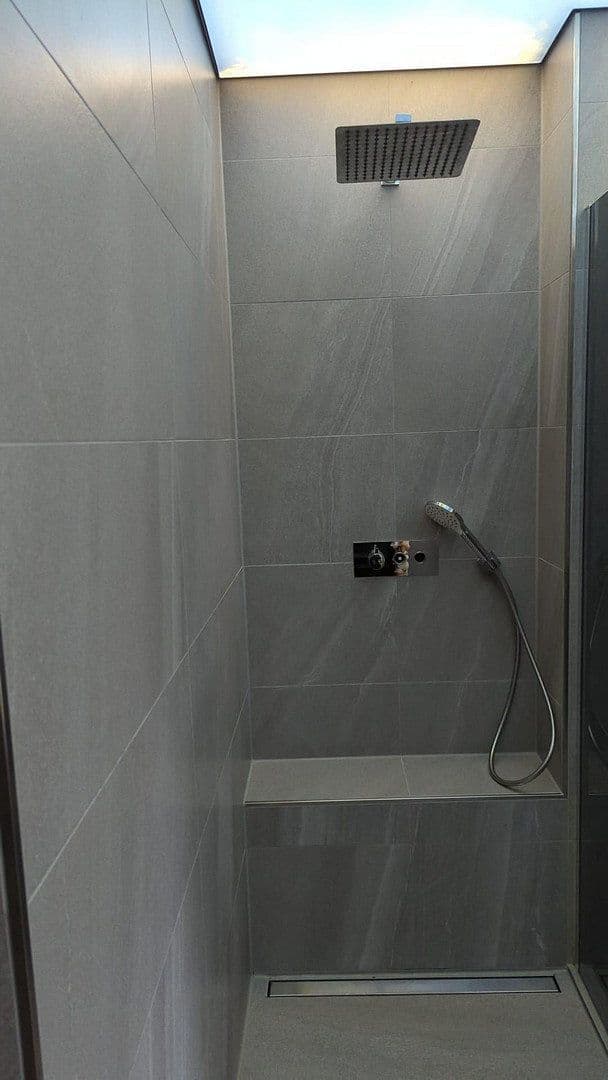 Prodej domu 200 m², pozemek 613 m², Reilingen, Bádensko-Württembersko Prodej domu 200 m², pozemek 613 m², Reilingen, Bádensko-Württembersko