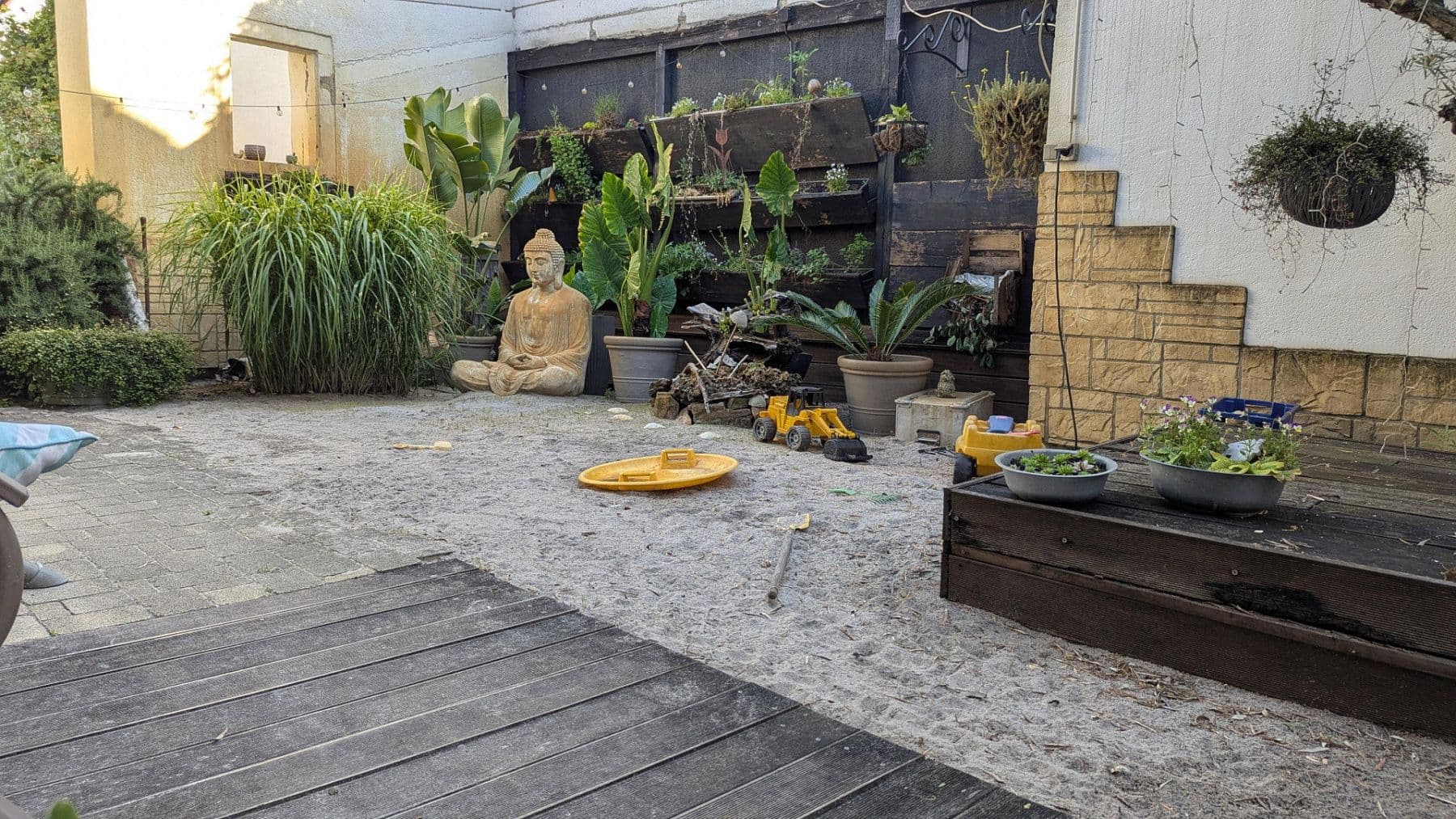 Prodej domu 200 m², pozemek 613 m², Reilingen, Bádensko-Württembersko Prodej domu 200 m², pozemek 613 m², Reilingen, Bádensko-Württembersko
