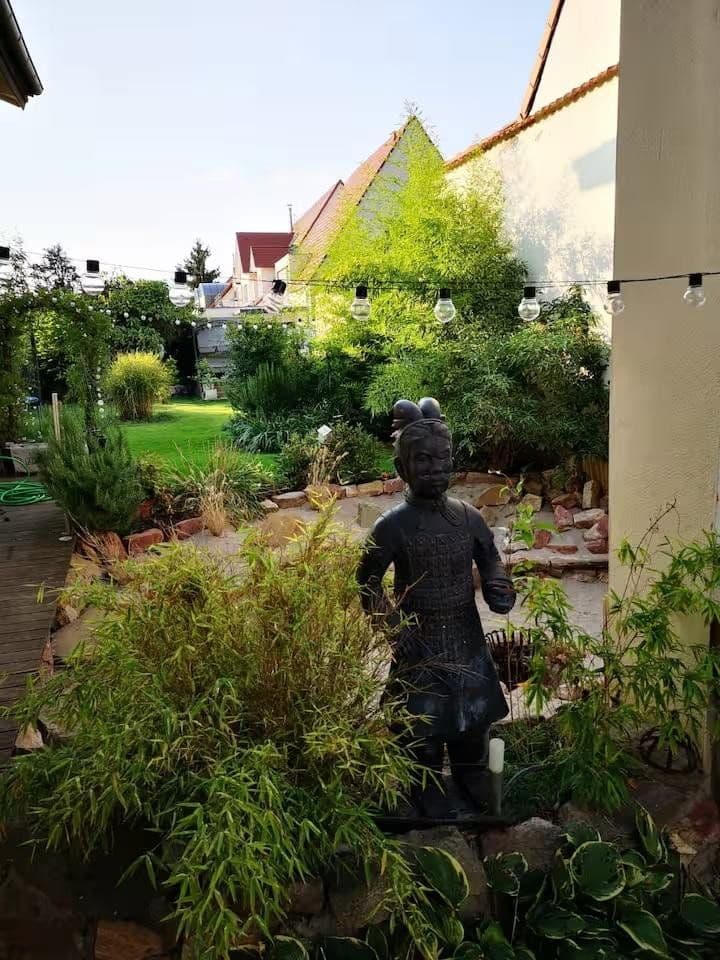Prodej domu 200 m², pozemek 613 m², Reilingen, Bádensko-Württembersko Prodej domu 200 m², pozemek 613 m², Reilingen, Bádensko-Württembersko