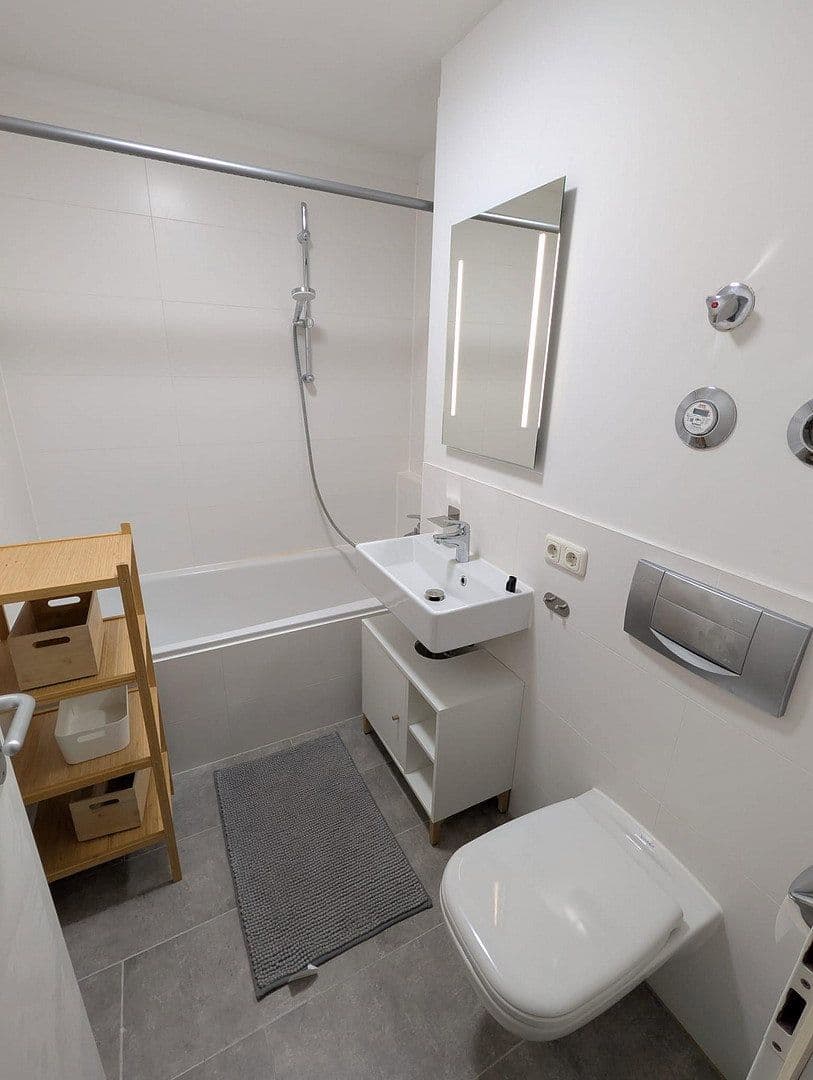 Pronájem bytu 1+1 51 m², Fürstenfeldbruck, Bavorsko Pronájem bytu 1+1 51 m², Fürstenfeldbruck, Bavorsko