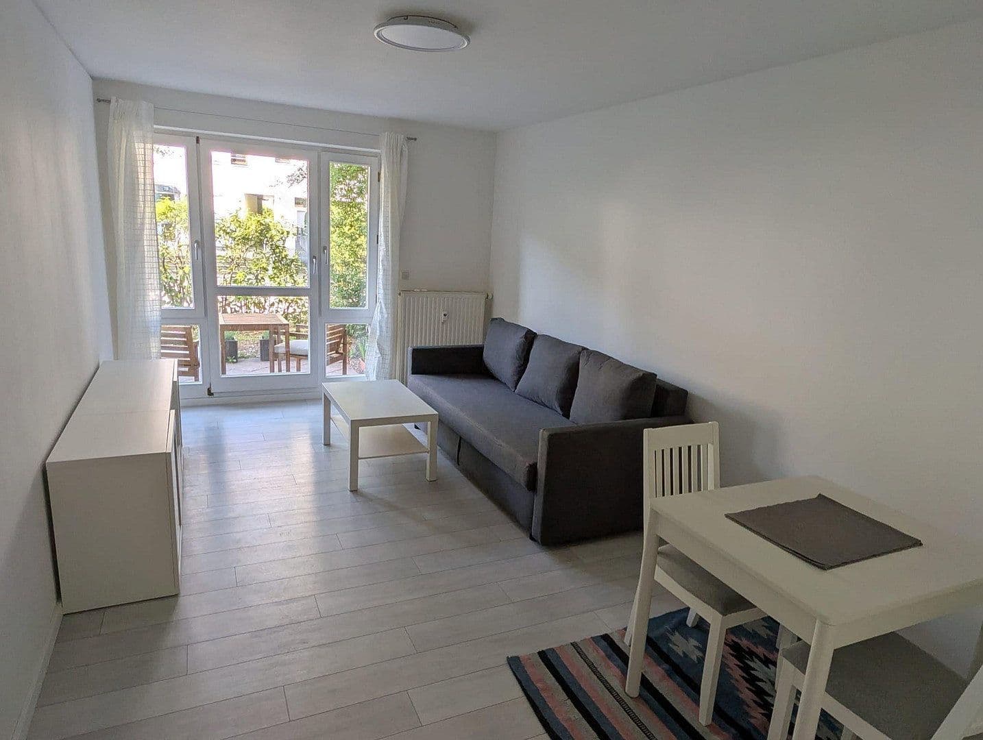 Pronájem bytu 1+1 51 m², Fürstenfeldbruck, Bavorsko Pronájem bytu 1+1 51 m², Fürstenfeldbruck, Bavorsko