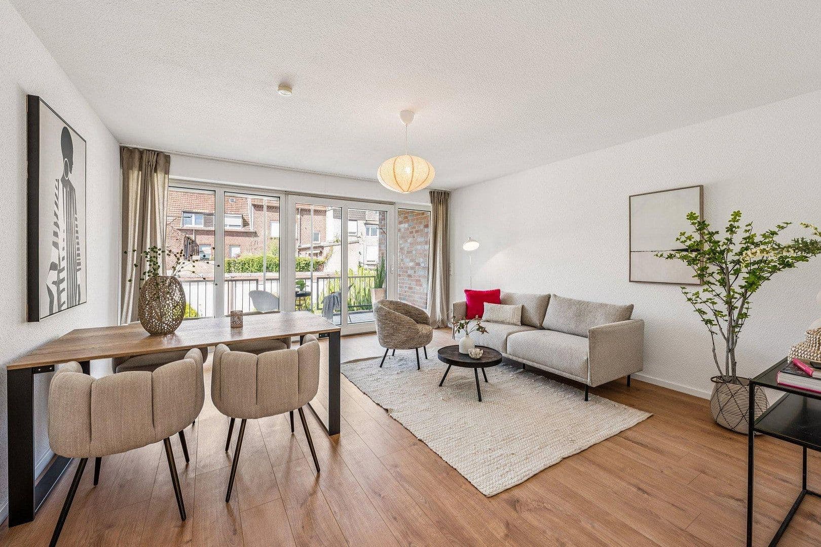 Prodej bytu 3+1 79 m², Krefeld, Severní Porýní-Vestfálsko Prodej bytu 3+1 79 m², Krefeld, Severní Porýní-Vestfálsko