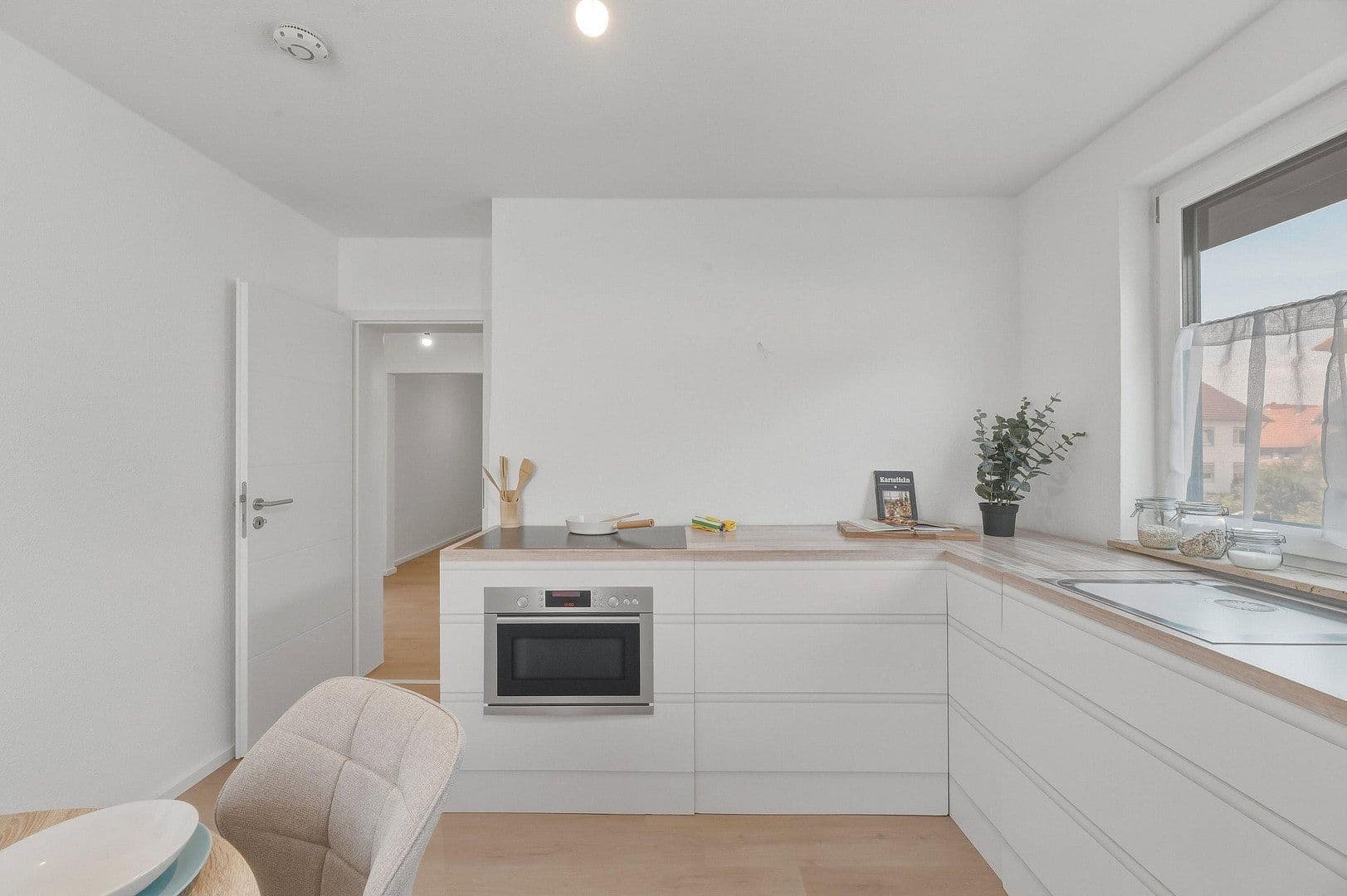Prodej bytu 3+1 80 m², Brühlstr. 22, Beuren, Bádensko-Württembersko Prodej bytu 3+1 80 m², Brühlstr. 22, Beuren, Bádensko-Württembersko