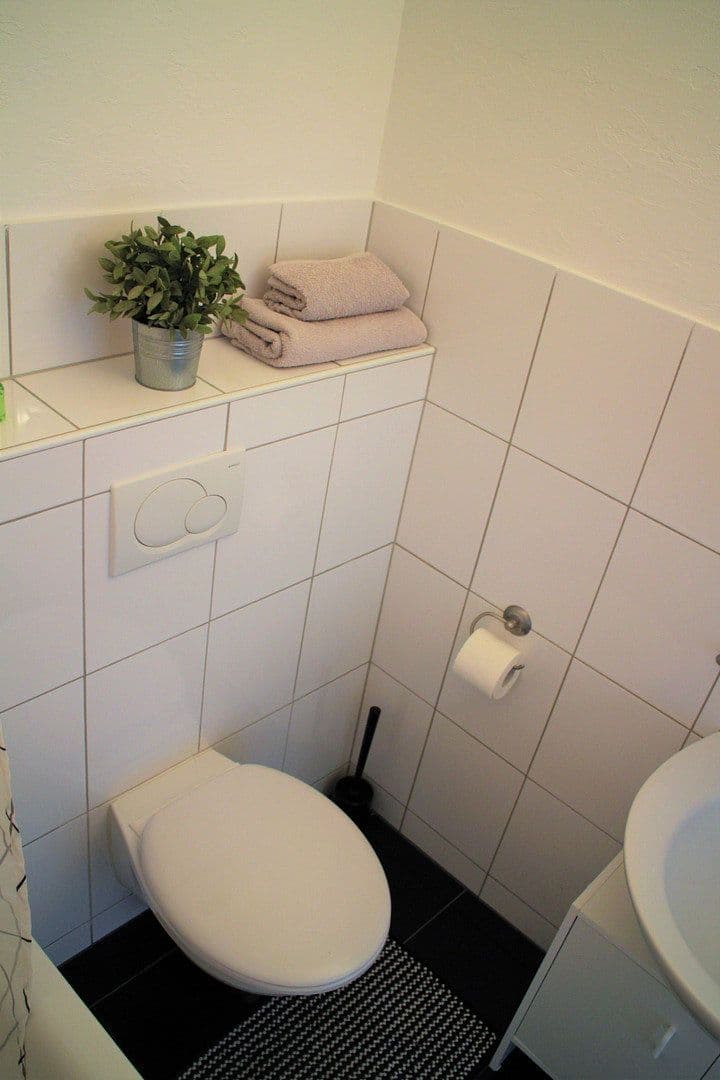 Prodej bytu 3+1 77 m², Bahlenstraße 146, Düsseldorf, Severní Porýní-Vestfálsko Prodej bytu 3+1 77 m², Bahlenstraße 146, Düsseldorf, Severní Porýní-Vestfálsko
