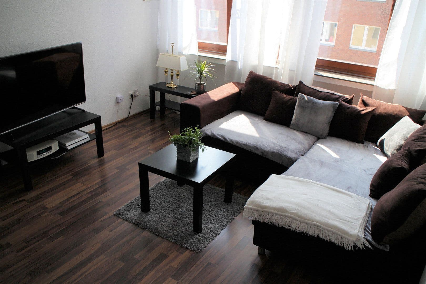 Prodej bytu 3+1 77 m², Bahlenstraße 146, Düsseldorf, Severní Porýní-Vestfálsko Prodej bytu 3+1 77 m², Bahlenstraße 146, Düsseldorf, Severní Porýní-Vestfálsko