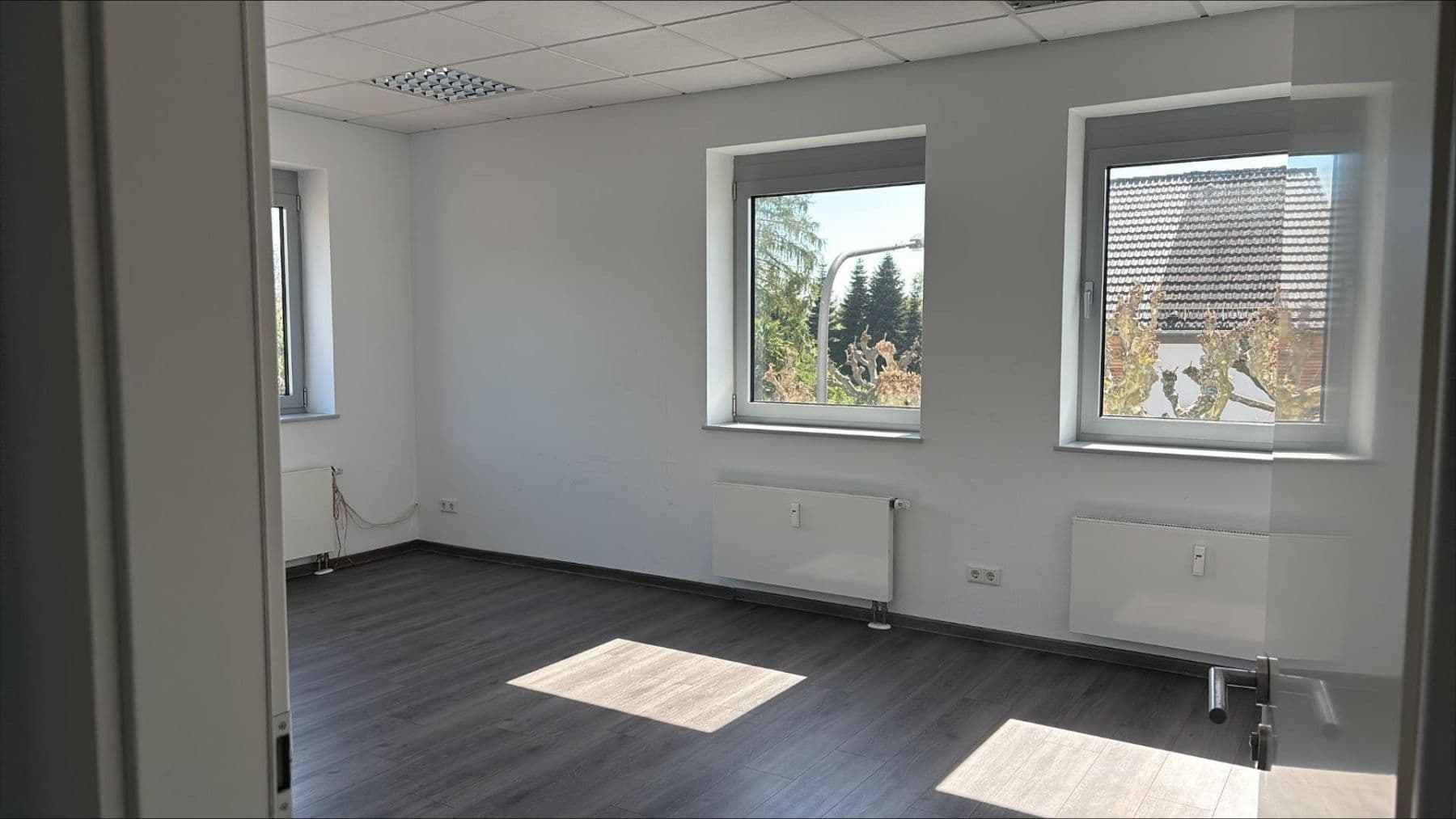 Pronájem kanceláře 485 m², Frankfurt-Zeilsheim, Hessen Pronájem kanceláře 485 m², Frankfurt-Zeilsheim, Hessen