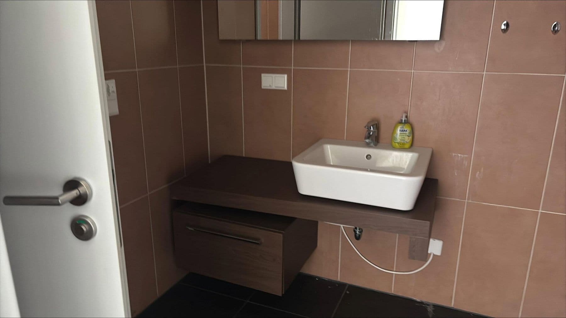 Pronájem kanceláře 485 m², Frankfurt-Zeilsheim, Hessen Pronájem kanceláře 485 m², Frankfurt-Zeilsheim, Hessen