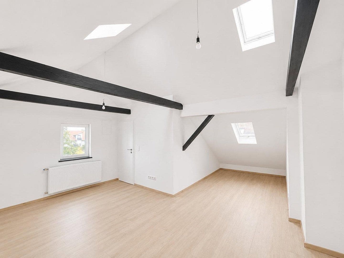 Prodej domu 192 m², pozemek 649 m², Friedrich-Ebert-Straße 68, Erzhausen, Hessen Prodej domu 192 m², pozemek 649 m², Friedrich-Ebert-Straße 68, Erzhausen, Hessen