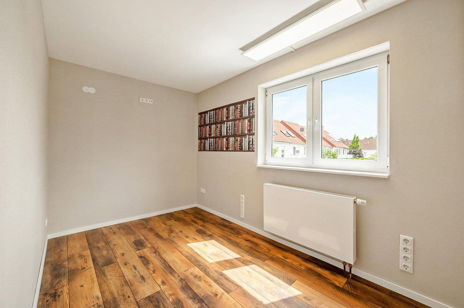 Prodej domu 141 m², pozemek 224 m², In der Wolfskaute 23, Weiterstadt, Hessen Prodej domu 141 m², pozemek 224 m², In der Wolfskaute 23, Weiterstadt, Hessen