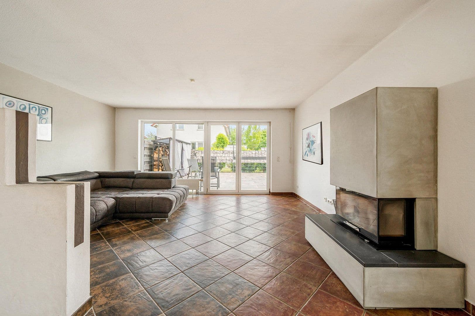 Prodej domu 141 m², pozemek 224 m², In der Wolfskaute 23, Weiterstadt, Hessen Prodej domu 141 m², pozemek 224 m², In der Wolfskaute 23, Weiterstadt, Hessen