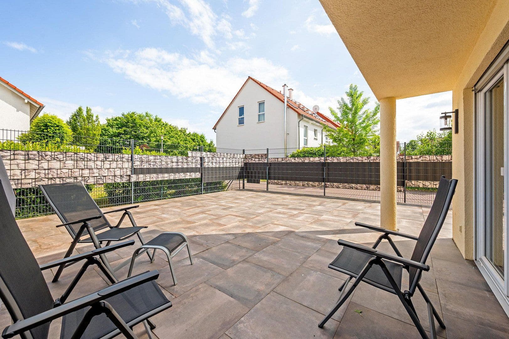 Prodej domu 141 m², pozemek 224 m², In der Wolfskaute 23, Weiterstadt, Hessen Prodej domu 141 m², pozemek 224 m², In der Wolfskaute 23, Weiterstadt, Hessen