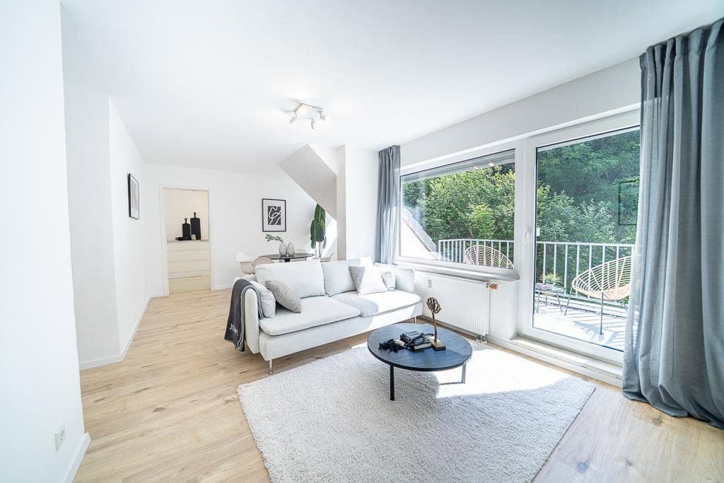 Prodej bytu 3+1 87 m², Trier, Porýní-Falc Prodej bytu 3+1 87 m², Trier, Porýní-Falc