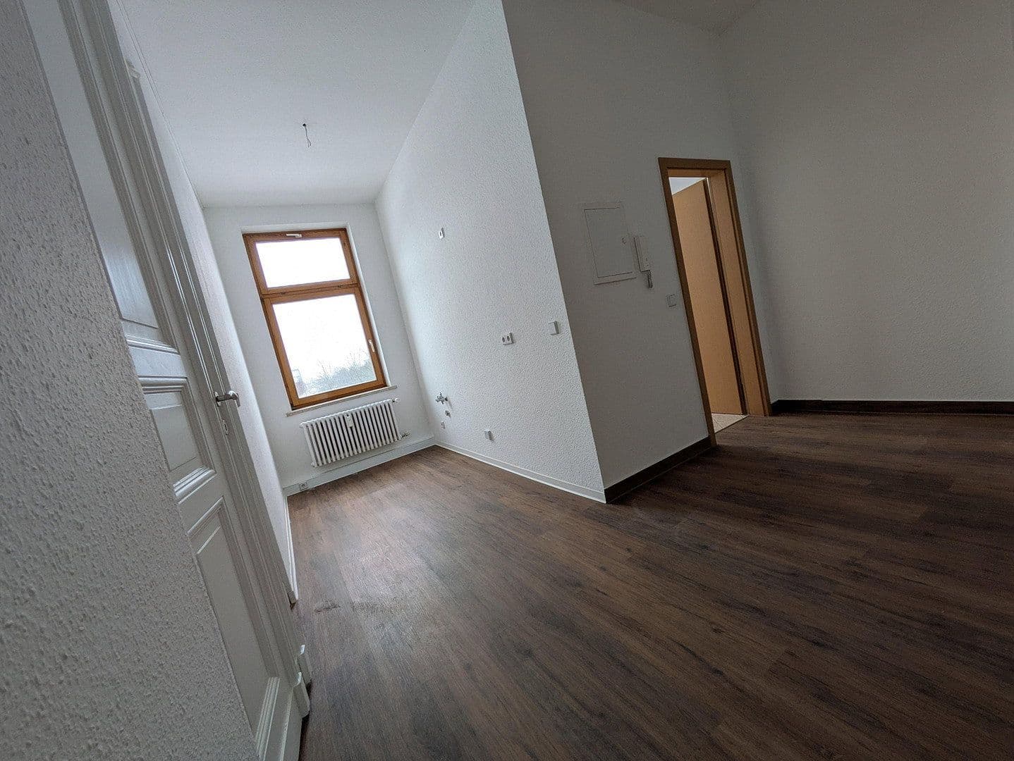 Pronájem bytu 1+1 39 m², Paracelsussstr. 5a, Halle, Sasko-Anhaltsko Pronájem bytu 1+1 39 m², Paracelsussstr. 5a, Halle, Sasko-Anhaltsko