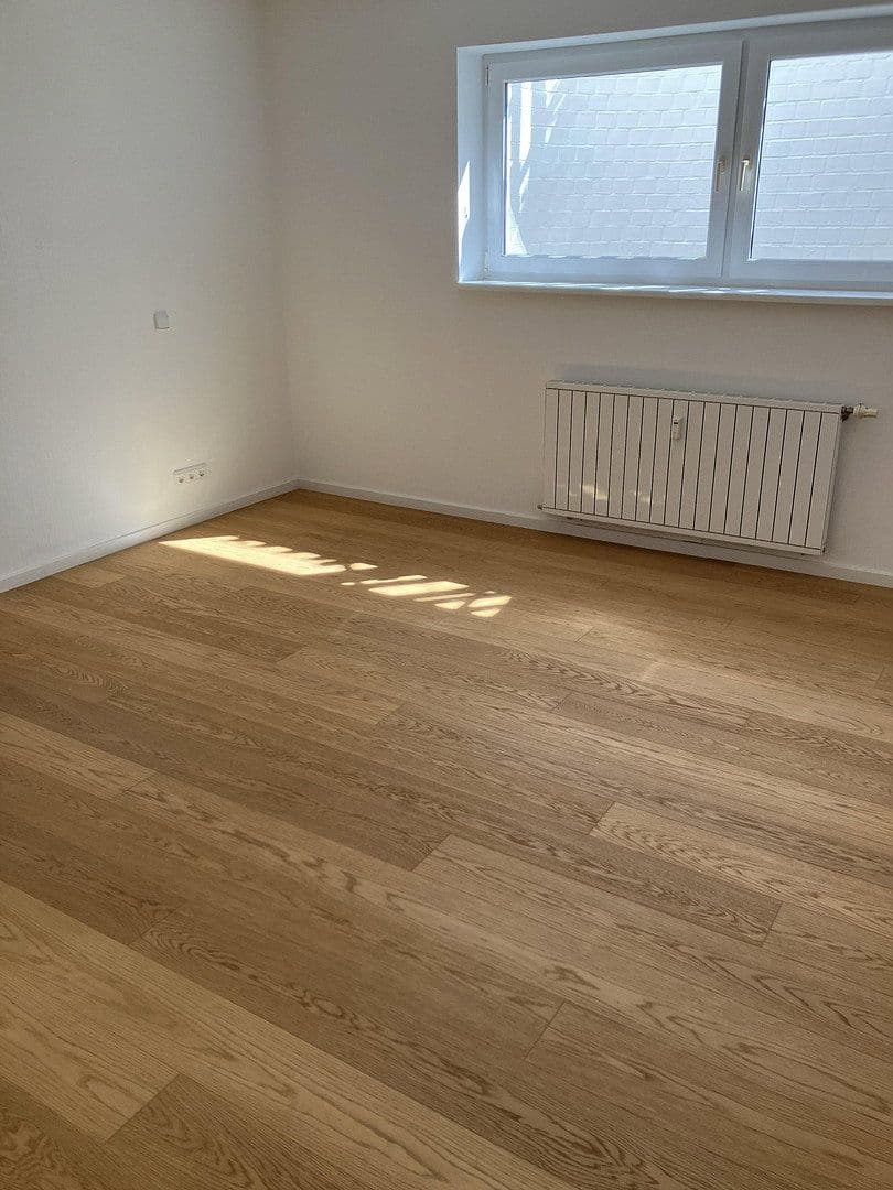 Pronájem bytu 3+1 119 m², Birstein, Hessen Pronájem bytu 3+1 119 m², Birstein, Hessen