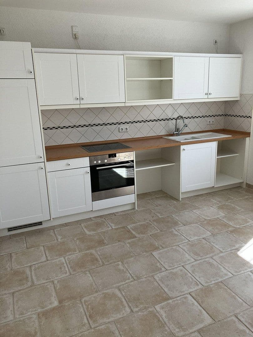 Pronájem bytu 3+1 119 m², Birstein, Hessen Pronájem bytu 3+1 119 m², Birstein, Hessen