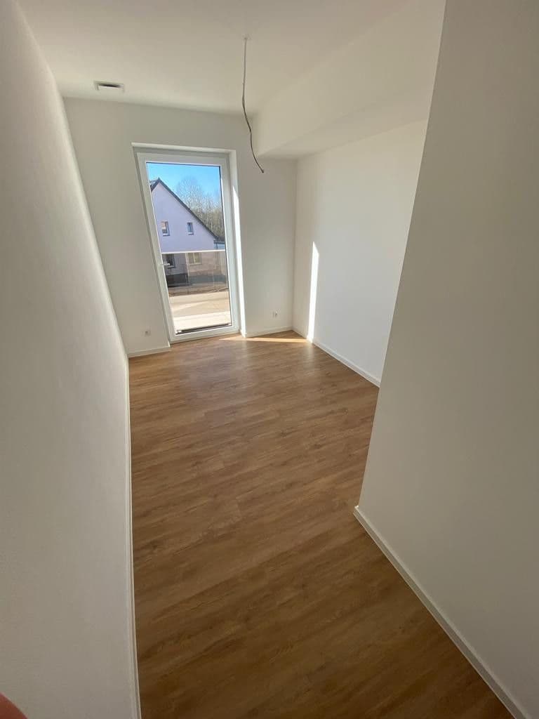 Pronájem bytu 3+1 87 m², Traubenweg 2, Osnabrück, Dolní Sasko Pronájem bytu 3+1 87 m², Traubenweg 2, Osnabrück, Dolní Sasko