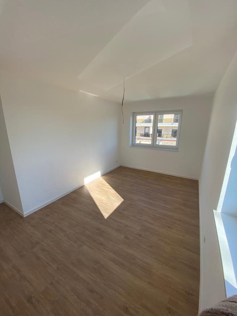 Pronájem bytu 3+1 87 m², Traubenweg 2, Osnabrück, Dolní Sasko Pronájem bytu 3+1 87 m², Traubenweg 2, Osnabrück, Dolní Sasko