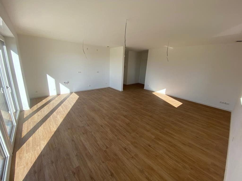 Pronájem bytu 3+1 87 m², Traubenweg 2, Osnabrück, Dolní Sasko Pronájem bytu 3+1 87 m², Traubenweg 2, Osnabrück, Dolní Sasko