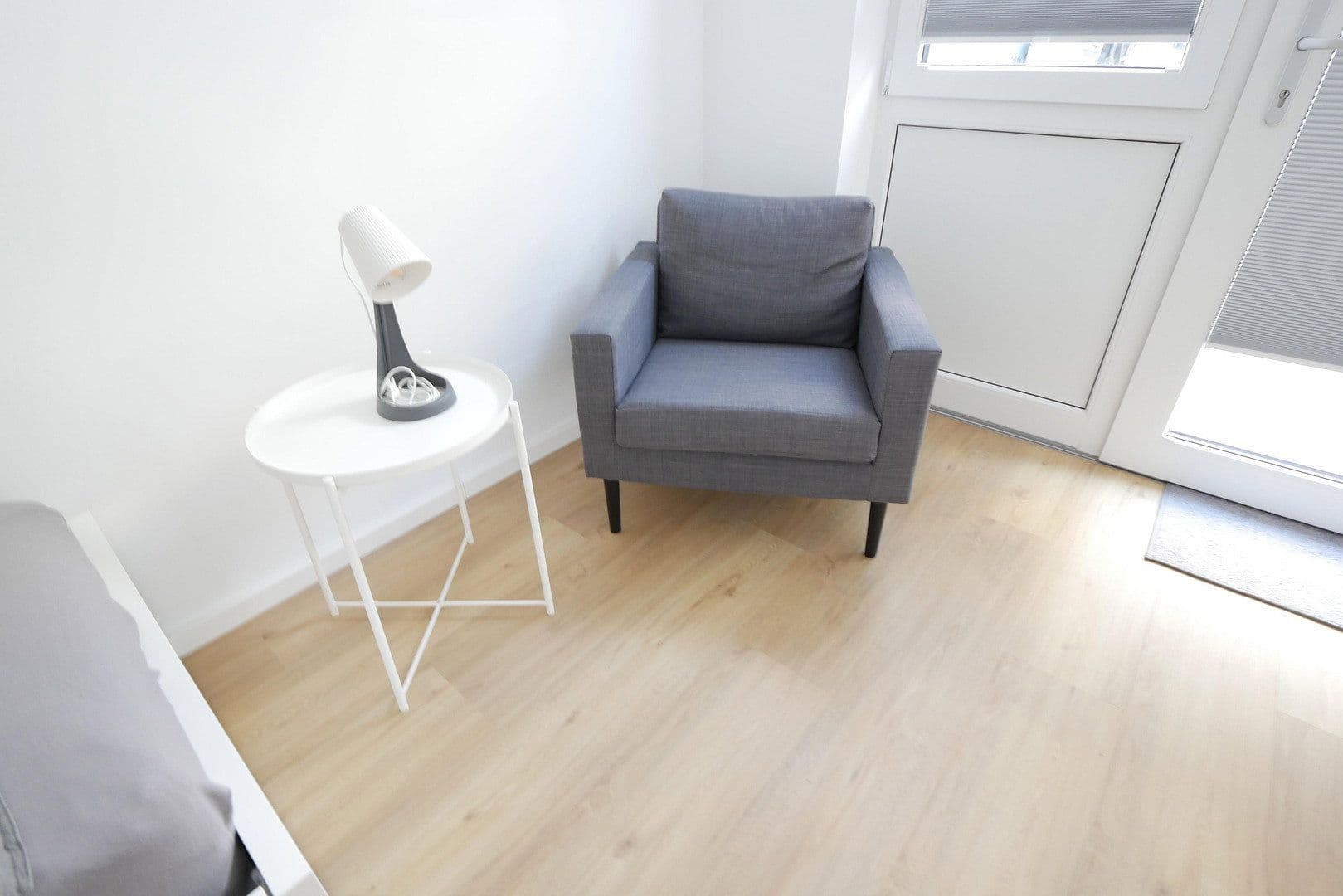 Pronájem bytu 25 m², Stuttgart, Bádensko-Württembersko Pronájem bytu 25 m², Stuttgart, Bádensko-Württembersko