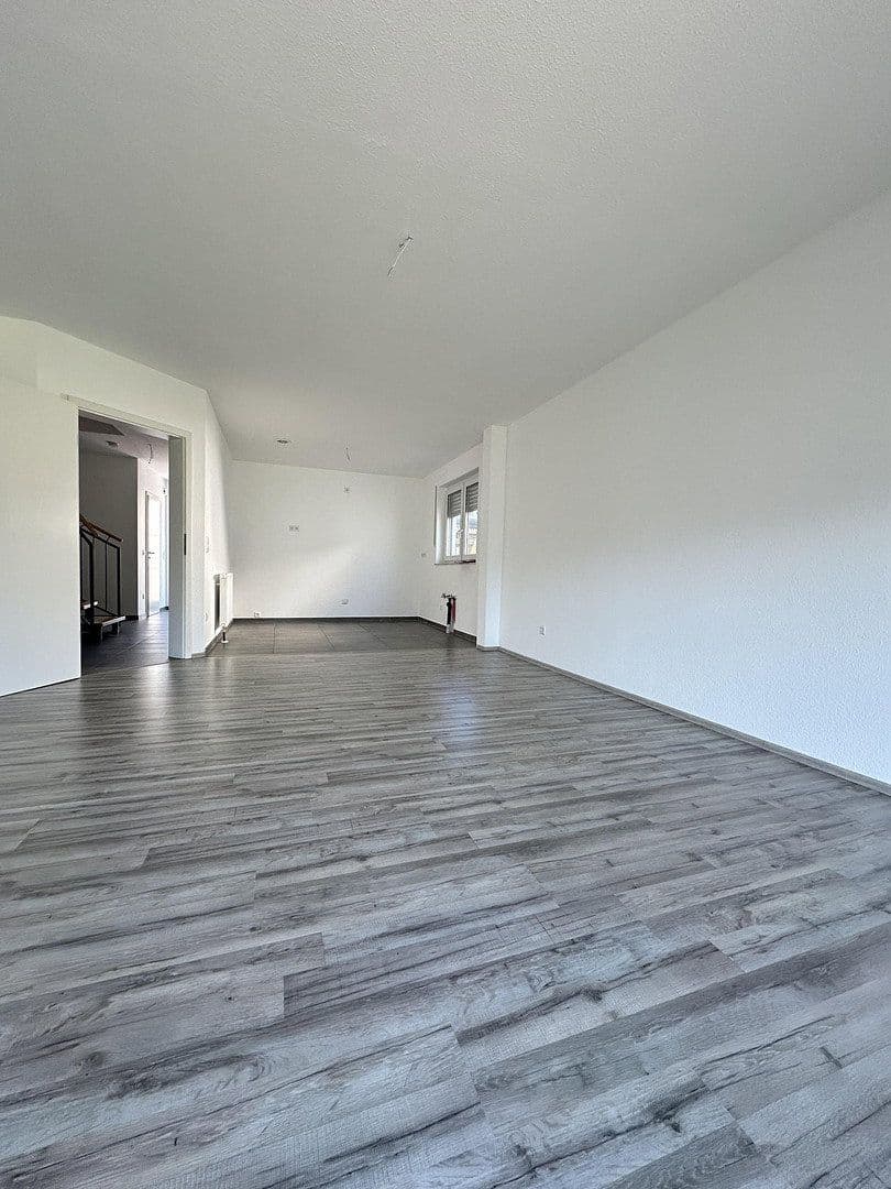 Pronájem domu 125 m², pozemek 292 m², Albert-Spieker-Weg 24, Hamm, Severní Porýní-Vestfálsko Pronájem domu 125 m², pozemek 292 m², Albert-Spieker-Weg 24, Hamm, Severní Porýní-Vestfálsko