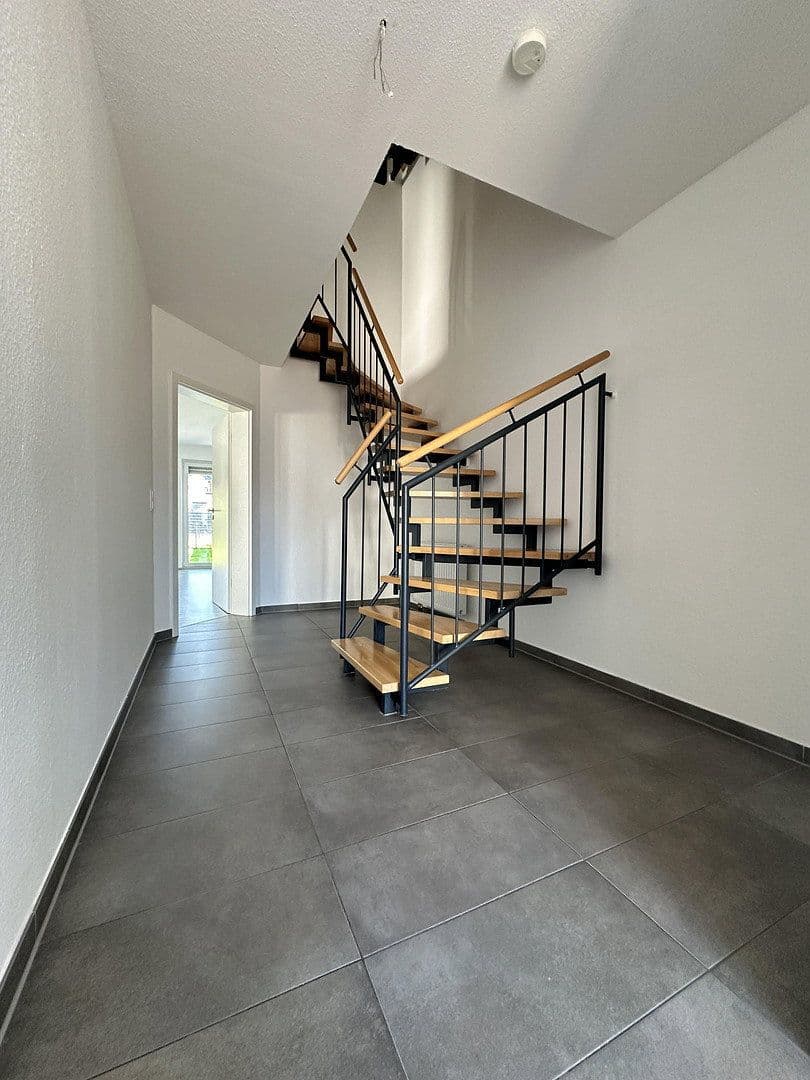 Pronájem domu 125 m², pozemek 292 m², Albert-Spieker-Weg 24, Hamm, Severní Porýní-Vestfálsko Pronájem domu 125 m², pozemek 292 m², Albert-Spieker-Weg 24, Hamm, Severní Porýní-Vestfálsko