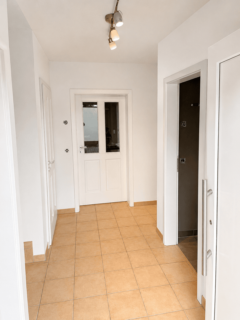 Pronájem domu 112 m², pozemek 162 m², Baiersdorf, Bavorsko Pronájem domu 112 m², pozemek 162 m², Baiersdorf, Bavorsko