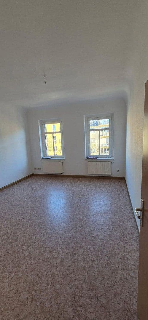 Pronájem bytu 2+1 67 m², Schulstraße 26, Chemnitz-Altchemnitz, Sasko Pronájem bytu 2+1 67 m², Schulstraße 26, Chemnitz-Altchemnitz, Sasko