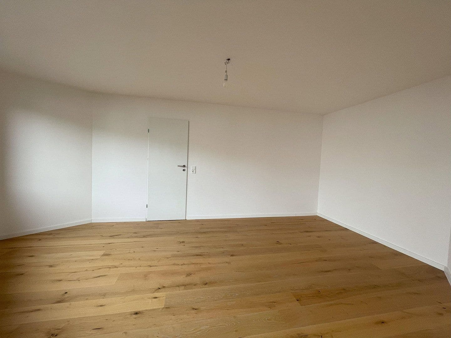 Prodej domu 132 m², pozemek 218 m², Unterschleißheim, Bavorsko Prodej domu 132 m², pozemek 218 m², Unterschleißheim, Bavorsko
