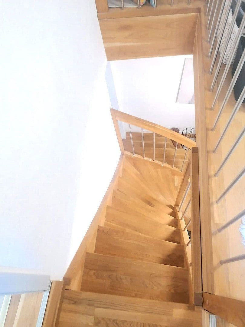 Pronájem domu 130 m², pozemek 130 m², Kornmarkt 10, Herborn, Hessen Pronájem domu 130 m², pozemek 130 m², Kornmarkt 10, Herborn, Hessen
