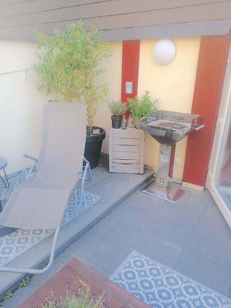 Pronájem domu 130 m², pozemek 130 m², Kornmarkt 10, Herborn, Hessen Pronájem domu 130 m², pozemek 130 m², Kornmarkt 10, Herborn, Hessen