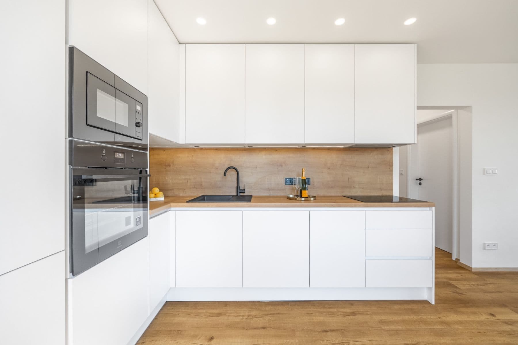 Prodej bytu 4+kk 86 m², Špirkova, Praha, Praha Prodej bytu 4+kk 86 m², Špirkova, Praha, Praha