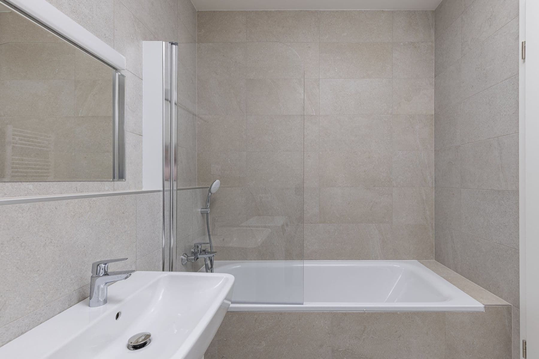 Pronájem bytu 2+kk 48 m², Divíškové, Praha, Praha Pronájem bytu 2+kk 48 m², Divíškové, Praha, Praha