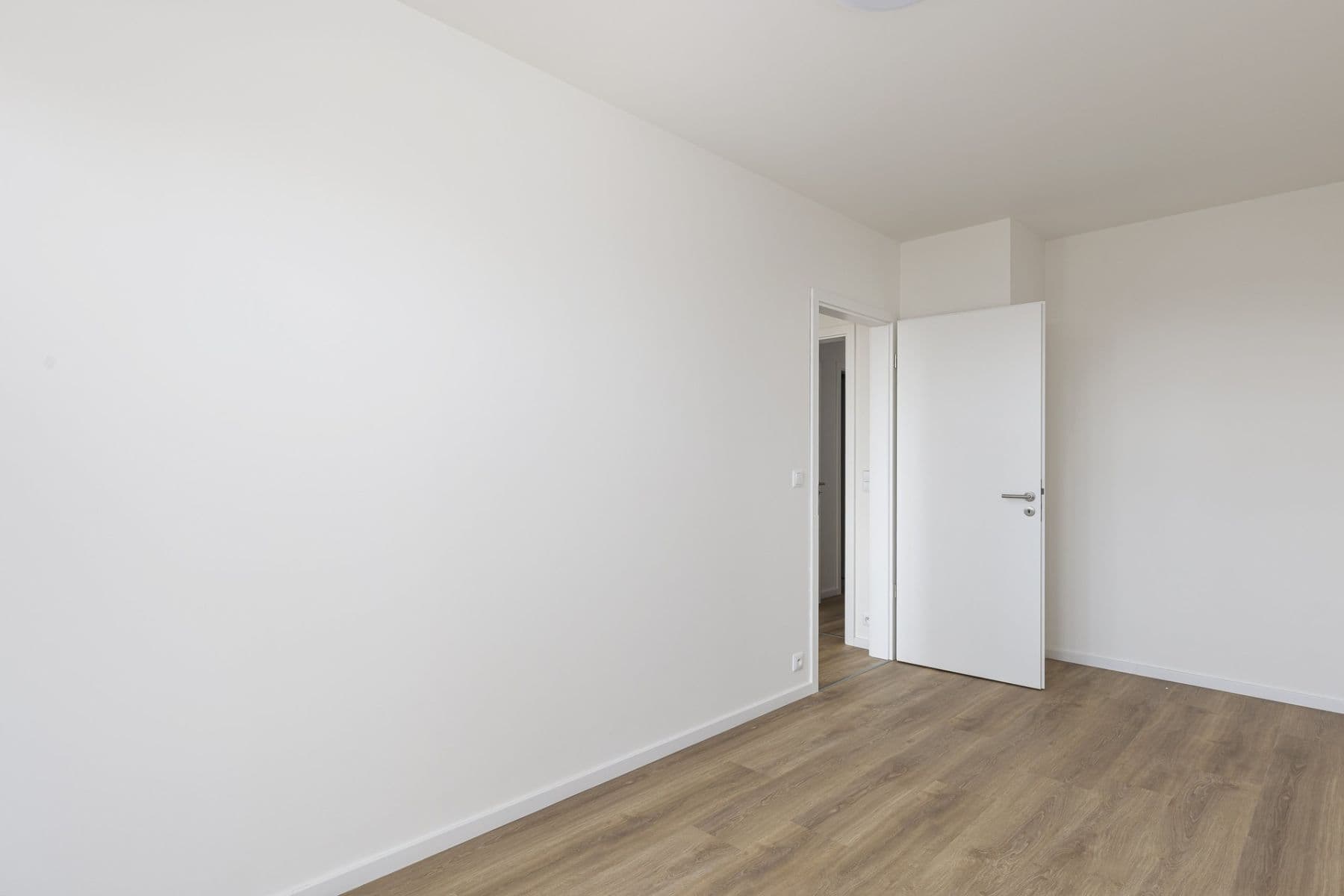 Pronájem bytu 2+kk 48 m², Divíškové, Praha, Praha Pronájem bytu 2+kk 48 m², Divíškové, Praha, Praha