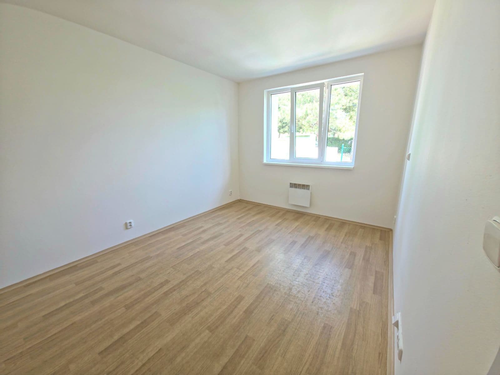 Pronájem bytu 1+1 33 m², Mládežnická, Mšené-lázně, Ústecký kraj Pronájem bytu 1+1 33 m², Mládežnická, Mšené-lázně, Ústecký kraj