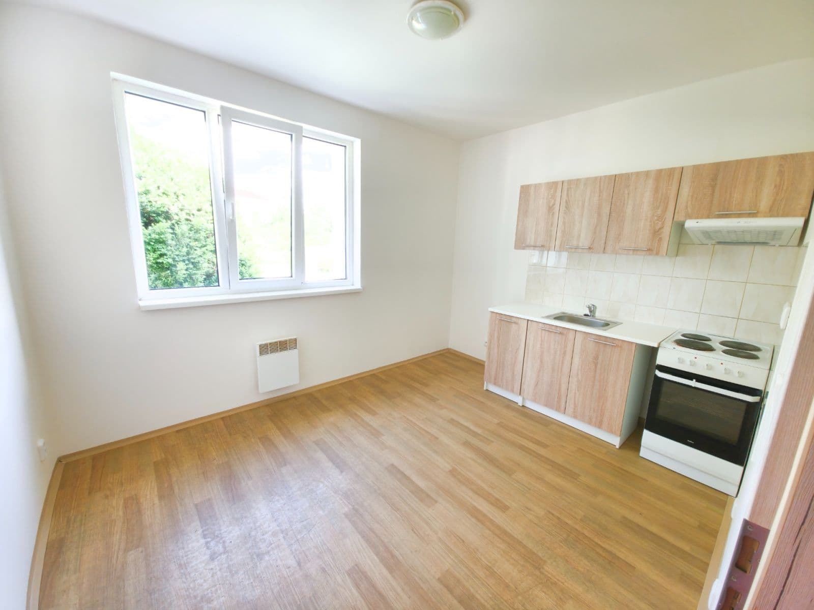 Pronájem bytu 1+1 33 m², Mládežnická, Mšené-lázně, Ústecký kraj Pronájem bytu 1+1 33 m², Mládežnická, Mšené-lázně, Ústecký kraj