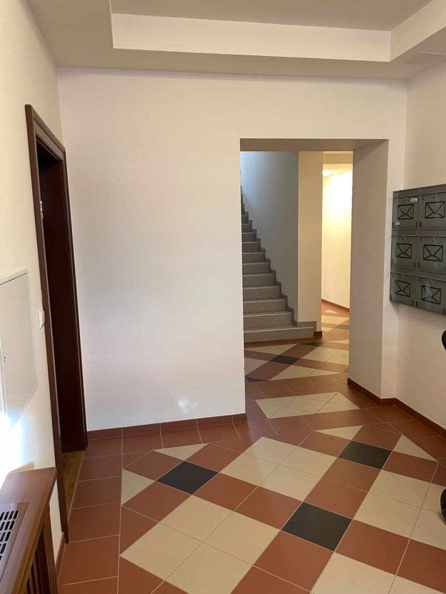 Pronájem bytu 2+kk 45 m², Víta Nejedlého, Praha, Praha Pronájem bytu 2+kk 45 m², Víta Nejedlého, Praha, Praha